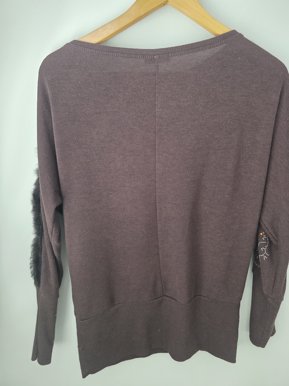 SNG Brown Embellished Faux Fur Trim Dolman Sweater Top Size S/M - Picture 7 of 11
